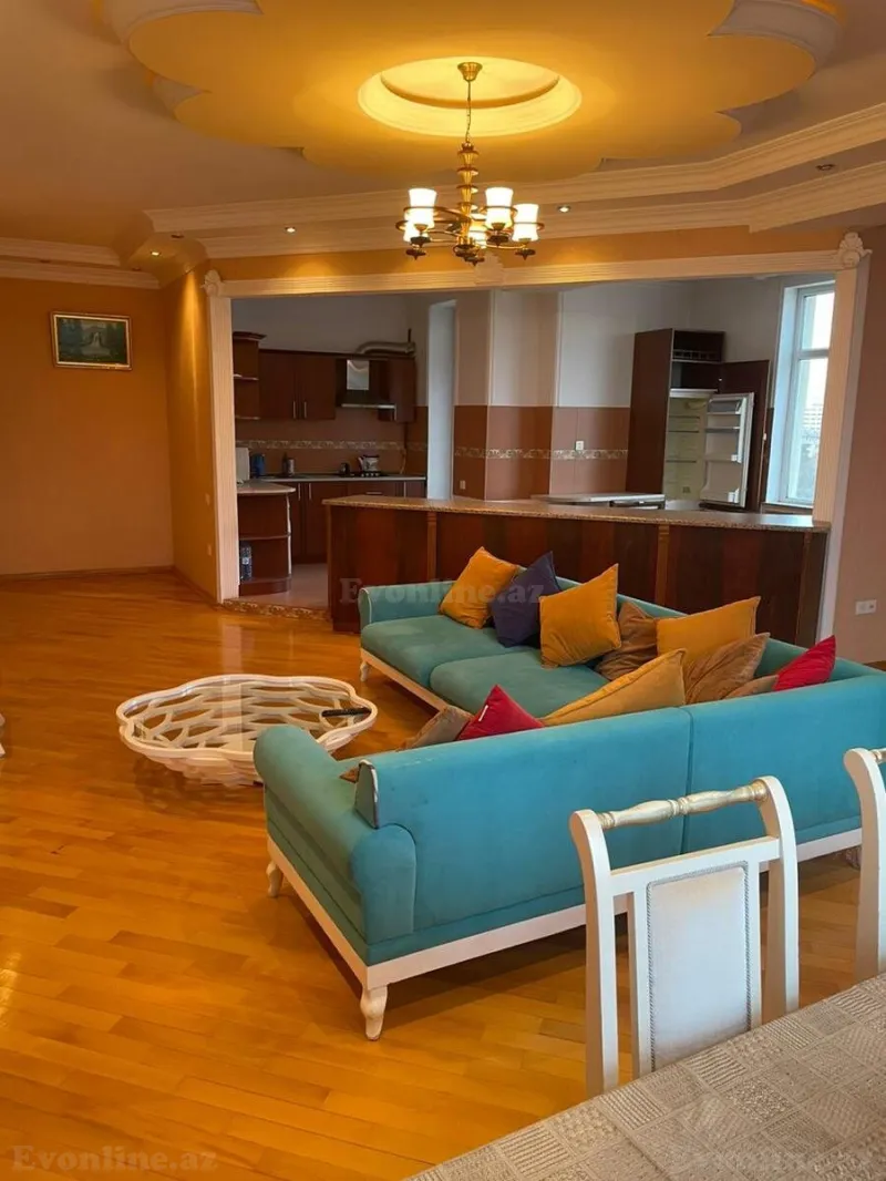 Kirayə verilir 2 otaqlı Mənzil Yeni tikili 125 m² 28 May m. - şəkil 4