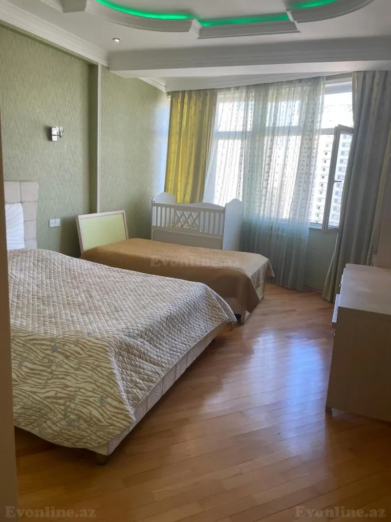 Kirayə verilir 2 otaqlı Mənzil Yeni tikili 125 m² 28 May m. - şəkil 6