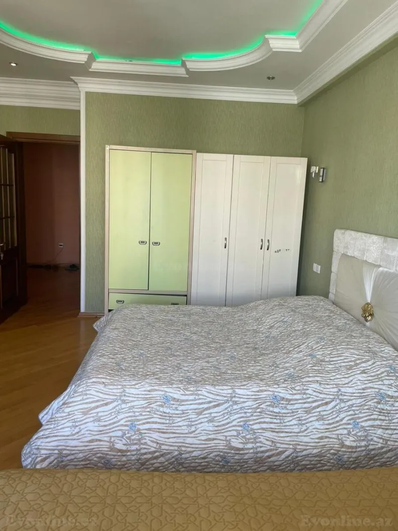 Kirayə verilir 2 otaqlı Mənzil Yeni tikili 125 m² 28 May m. - şəkil 8