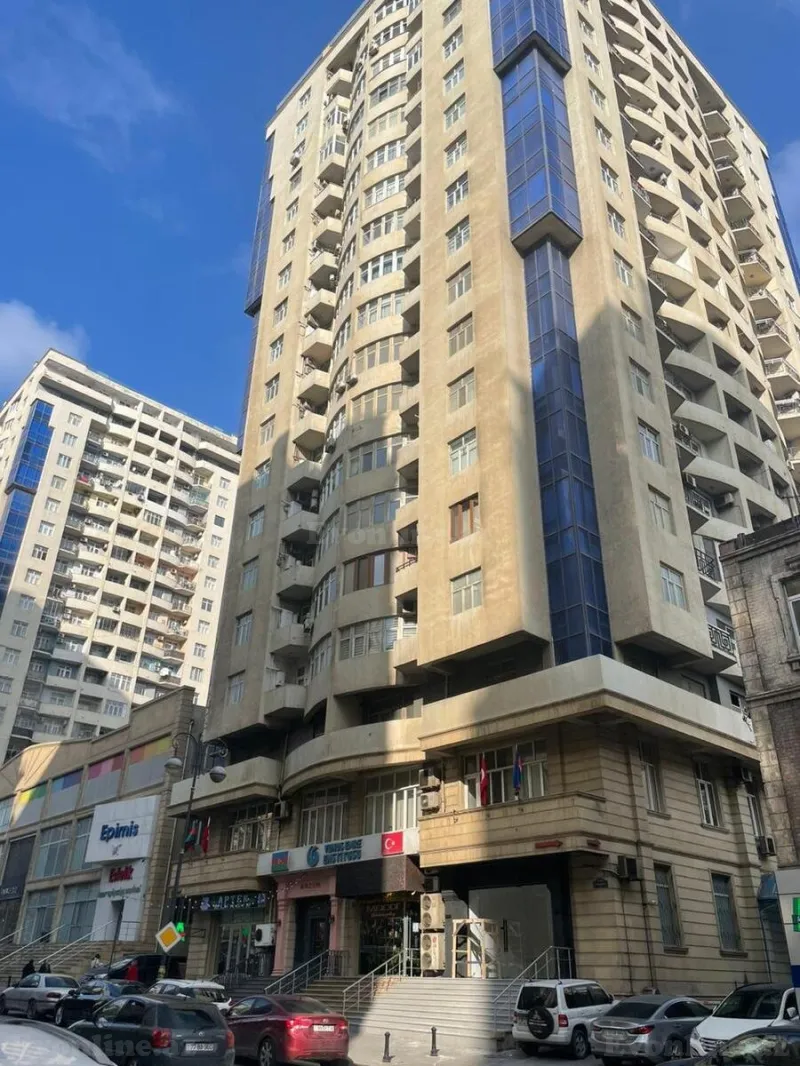 Kirayə verilir 2 otaqlı Mənzil Yeni tikili 125 m² 28 May m. - şəkil 11