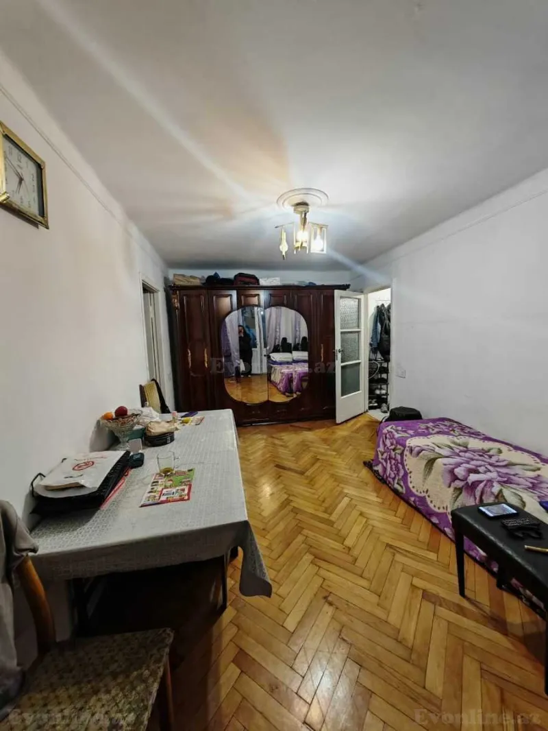 Satılır 2 otaqlı Mənzil Köhnə tikili 44 m² Elmlər Akademiyası m. - şəkil 4