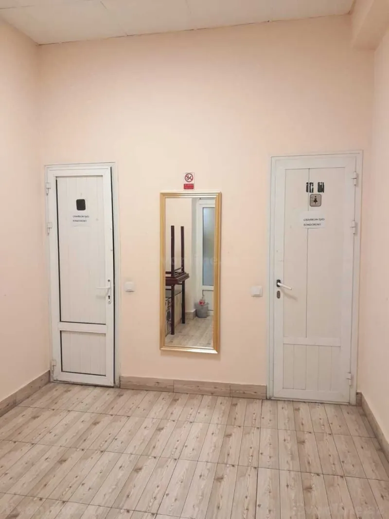 Kirayə verilir Ofis 20 m² İnşaatçılar m. - şəkil 5