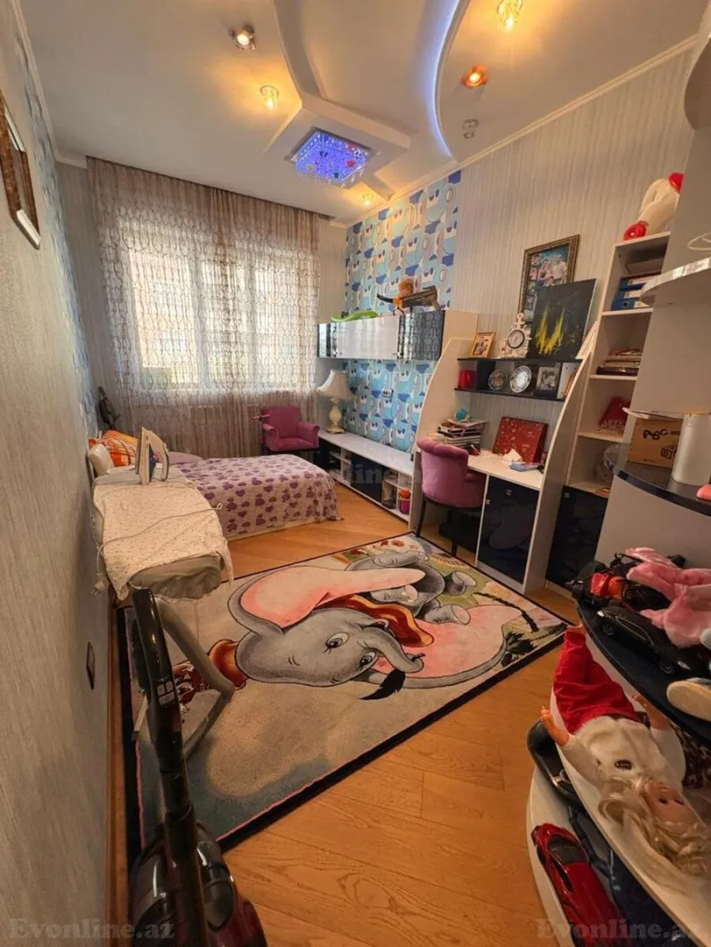 Kirayə verilir 4 otaqlı Mənzil Yeni tikili 170 m² Nəsimi r. - şəkil 6