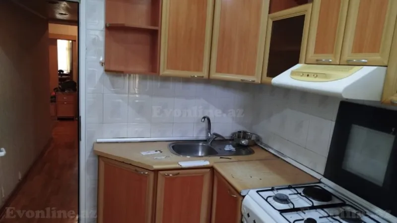 Satılır 2 otaqlı Mənzil Köhnə tikili 67 m² Suraxanı r. - şəkil 5