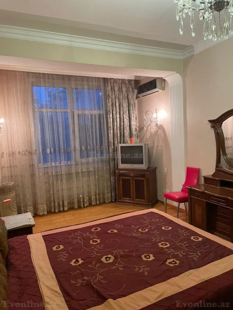 Kirayə verilir 3 otaqlı Mənzil Yeni tikili 145 m² Nəsimi r. - şəkil 8