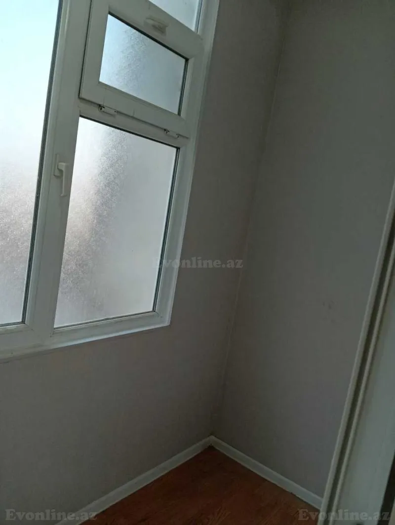 Satılır 2 otaqlı Mənzil Köhnə tikili 75 m² Nəsimi m. - şəkil 14