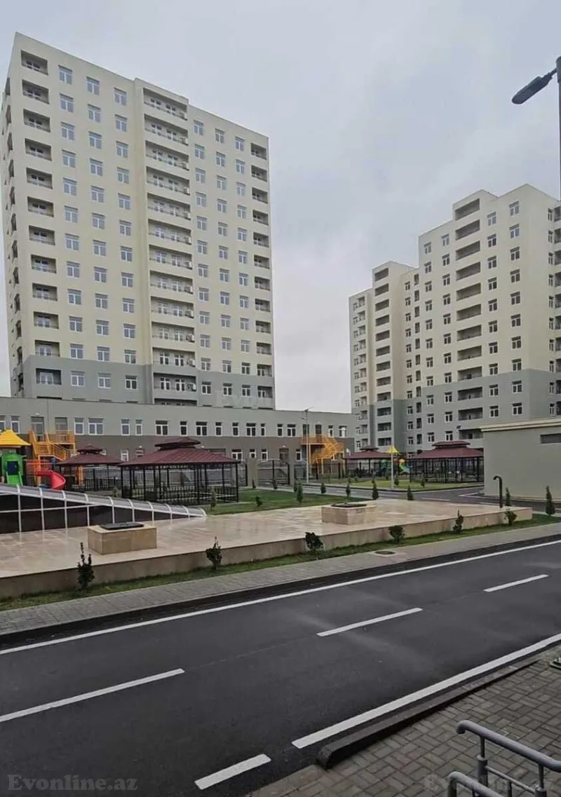 3 otaqlı Mənzil 82.3 m² Sumqayıt Kirayə verilir