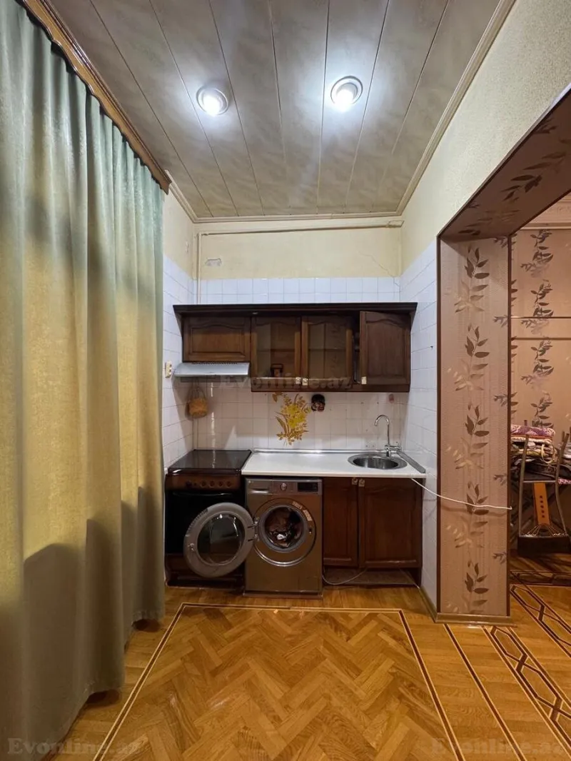 Satılır 5 otaqlı Mənzil Köhnə tikili 150 m² Elmlər Akademiyası m. - şəkil 11