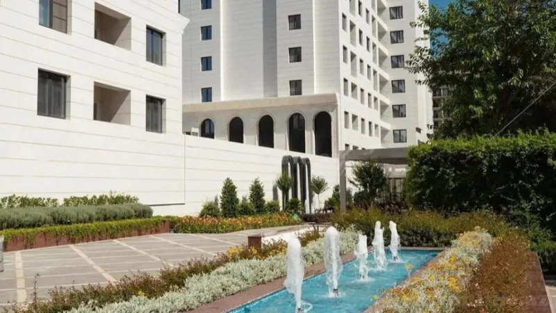 Satılır 3 otaqlı Mənzil Yeni tikili 136 m² Bayıl - şəkil 2