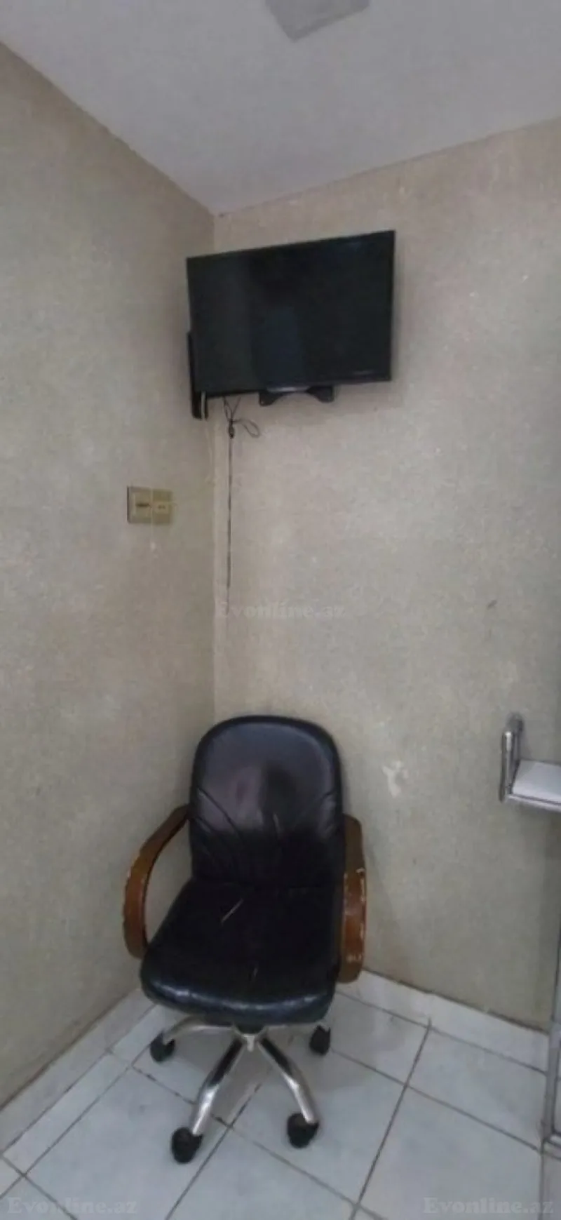 Satılır 3 otaqlı Mənzil Köhnə tikili 80 m² 20 Yanvar m. - şəkil 9