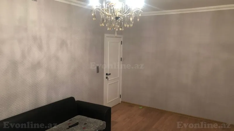 Satılır 3 otaqlı Mənzil Köhnə tikili 90 m² Gənclik m. - şəkil 4