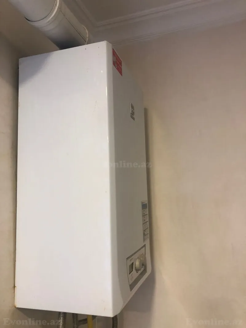 Satılır 3 otaqlı Mənzil Köhnə tikili 90 m² Gənclik m. - şəkil 17