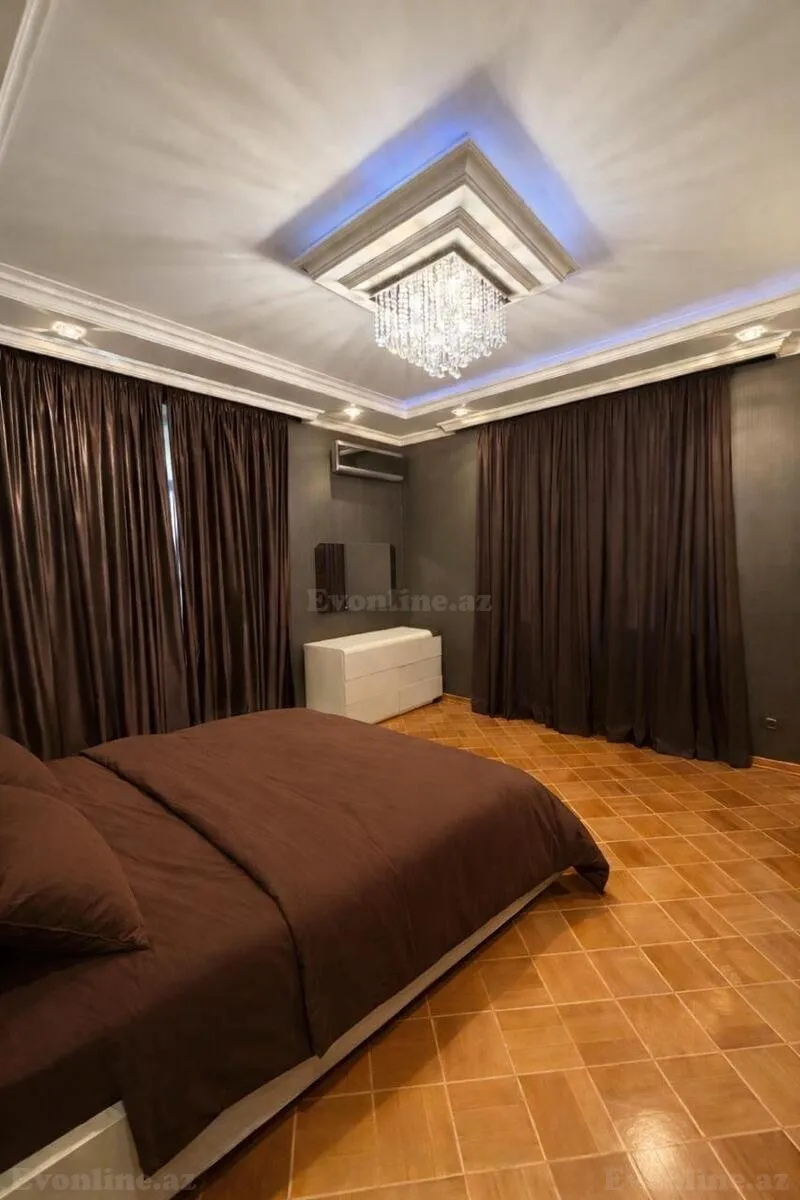 Satılır 4 otaqlı Mənzil Yeni tikili 147 m² Elmlər Akademiyası m. - şəkil 13