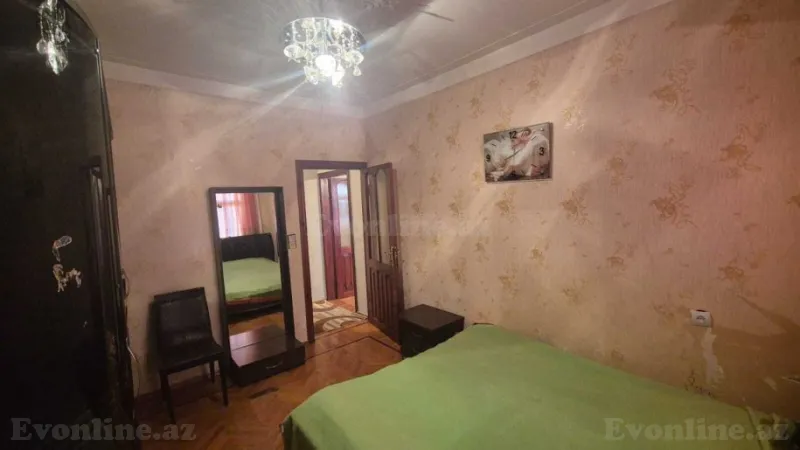 Satılır 2 otaqlı Mənzil Köhnə tikili 60 m² Həzi Aslanov m. - şəkil 4