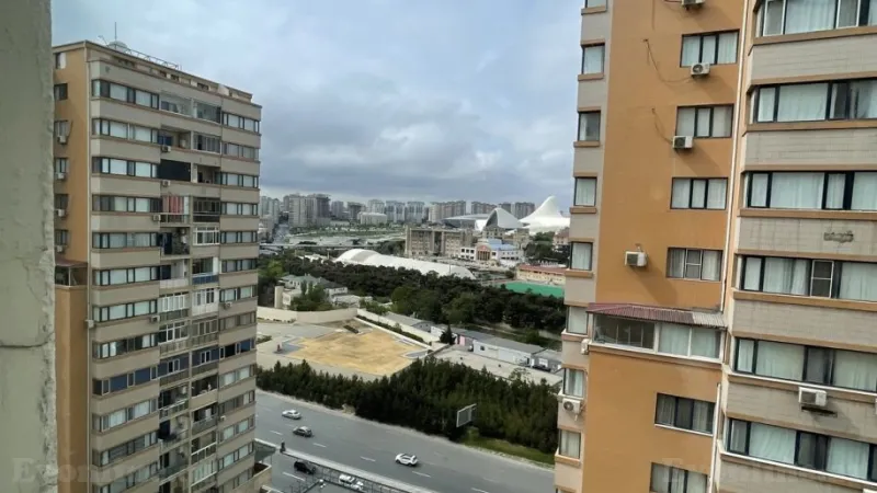 Kirayə verilir 3 otaqlı Mənzil Yeni tikili 151 m² Xətai m. - şəkil 18