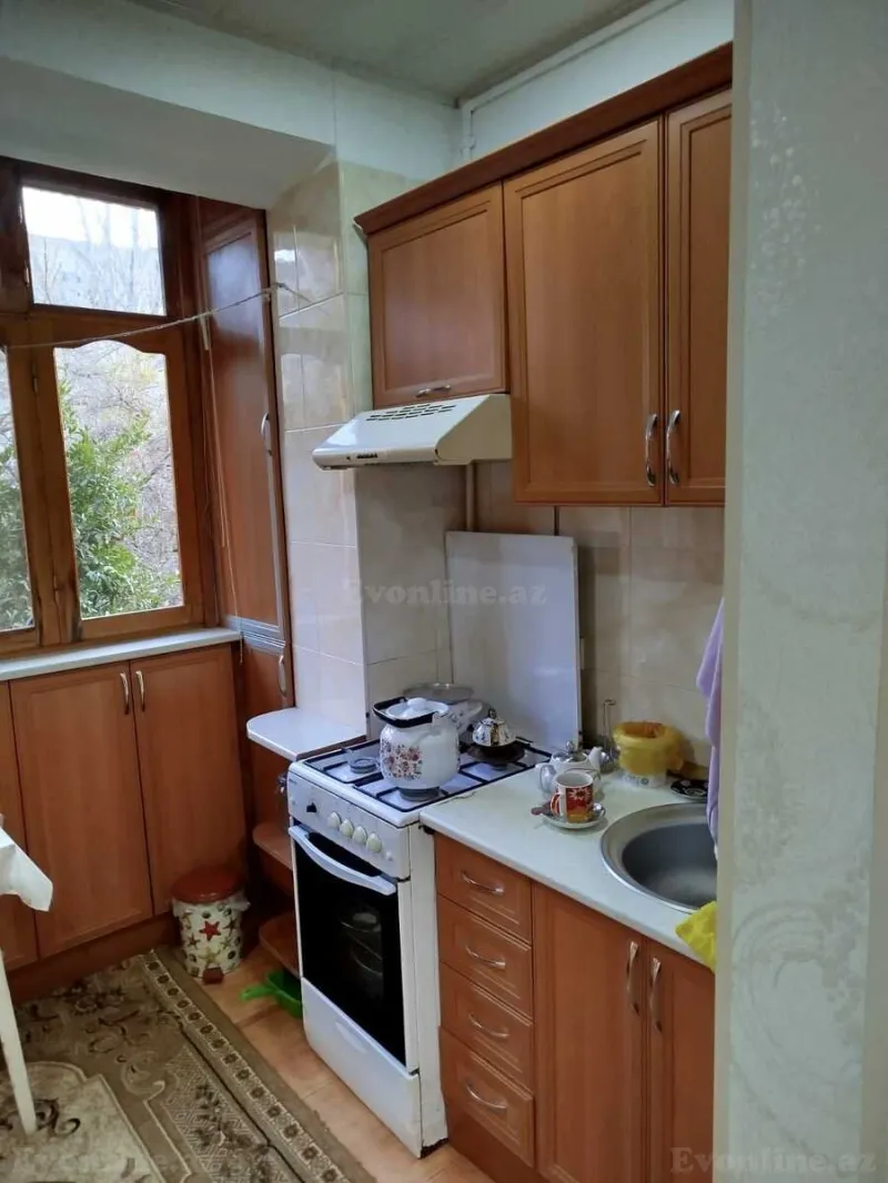 Satılır 2 otaqlı Mənzil Köhnə tikili 67 m² Əhmədli - şəkil 2