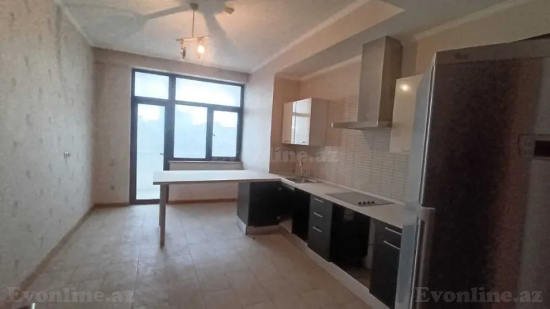 Satılır 3 otaqlı Mənzil Yeni tikili 170 m² Yasamal r. - şəkil 17