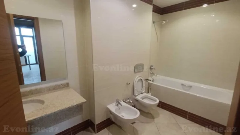 Satılır 3 otaqlı Mənzil Yeni tikili 170 m² Yasamal r. - şəkil 20