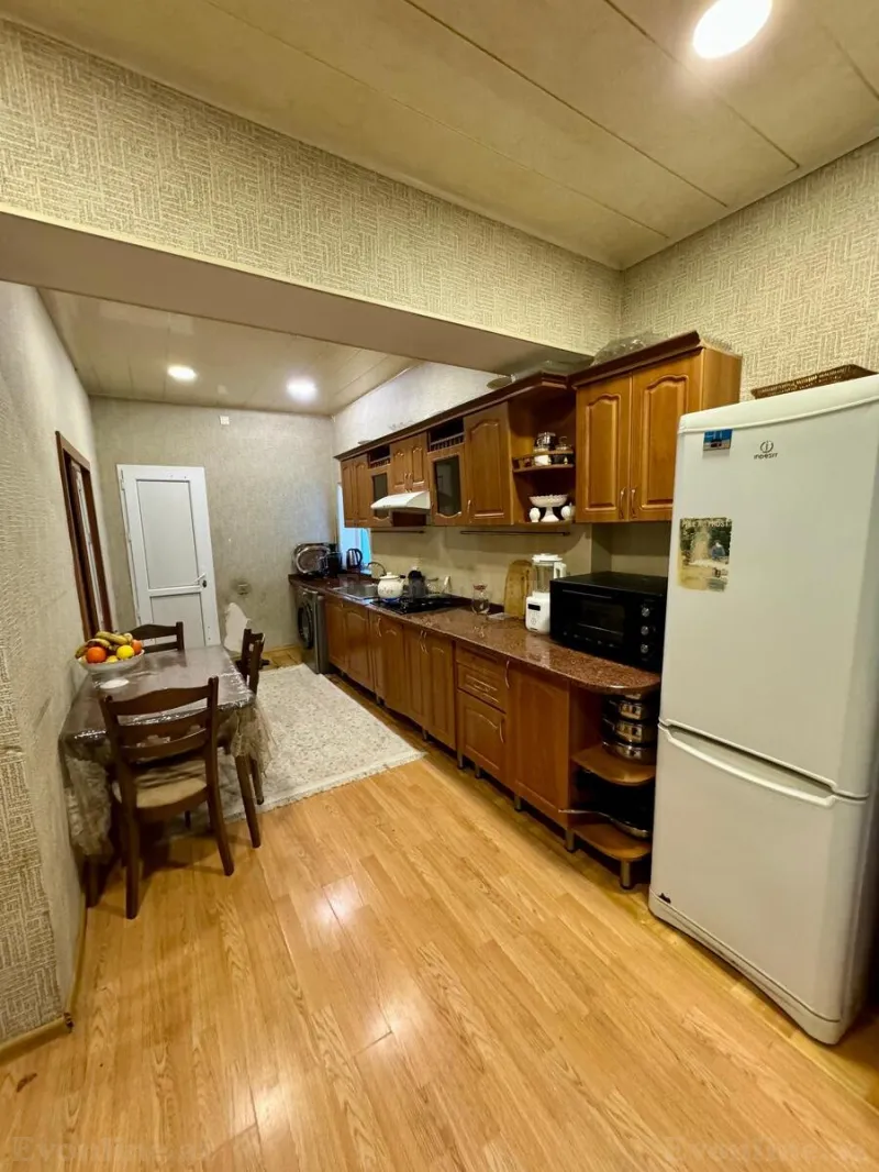 Kirayə verilir 3 otaqlı Mənzil Köhnə tikili 80 m² 28 May m. - şəkil 6