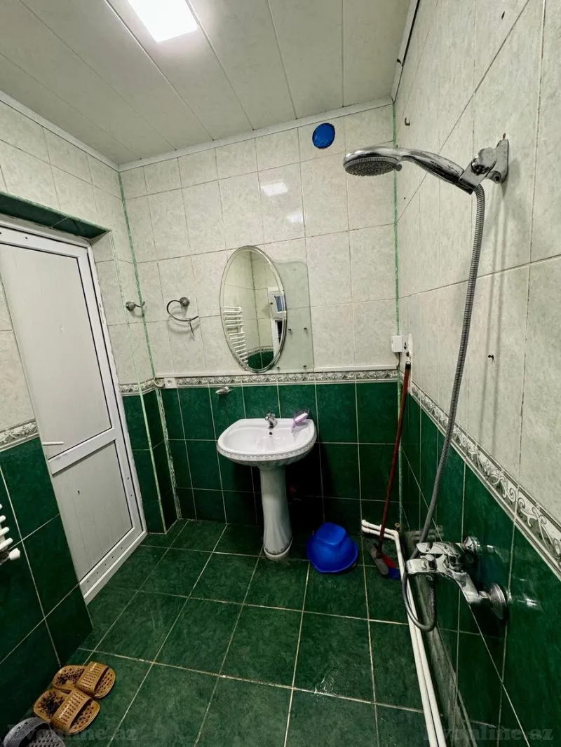 Kirayə verilir 3 otaqlı Mənzil Köhnə tikili 80 m² 28 May m. - şəkil 27