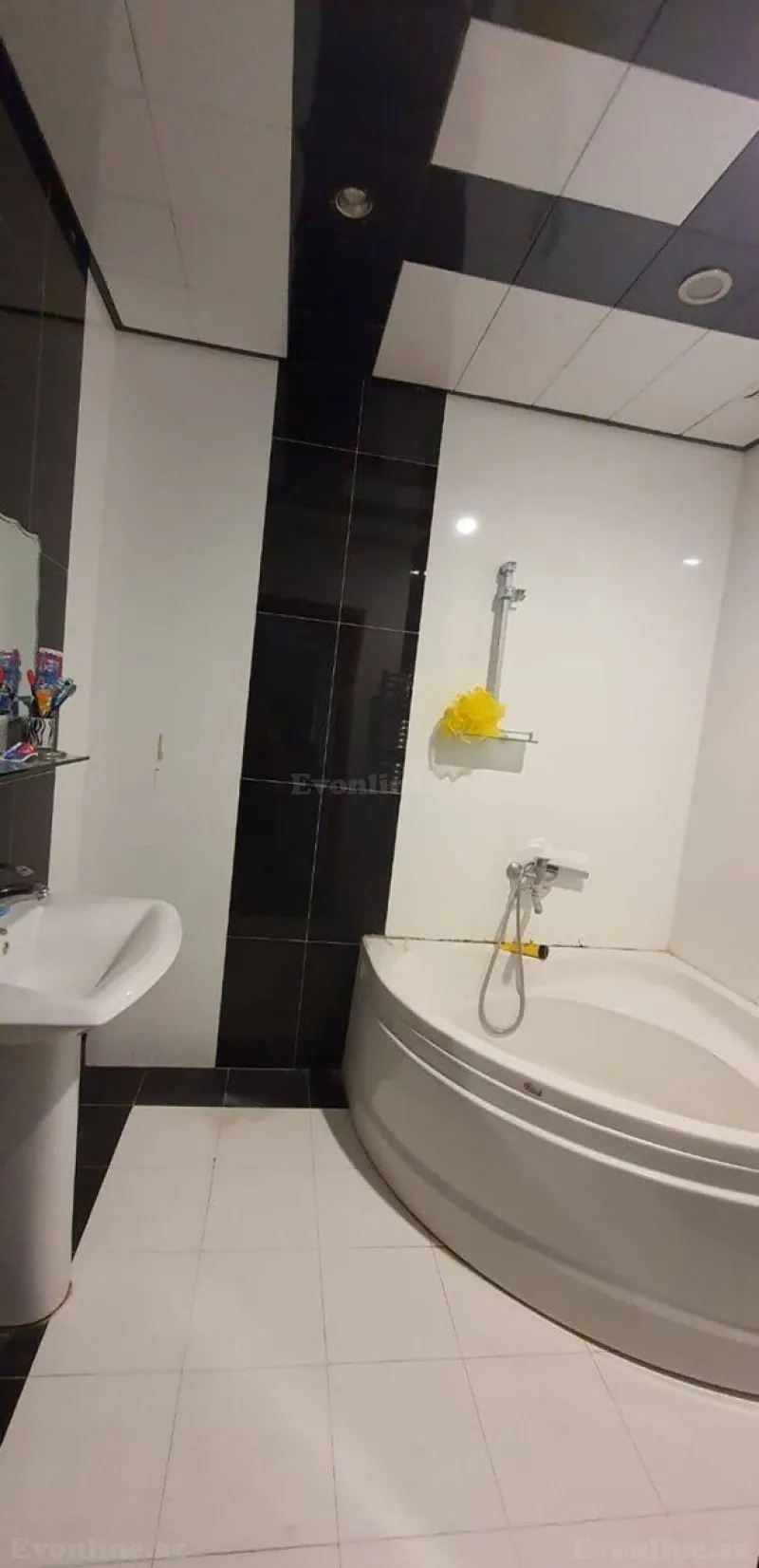 Kirayə verilir 2 otaqlı Mənzil Yeni tikili 80 m² Nəriman Nərimanov m. - şəkil 9