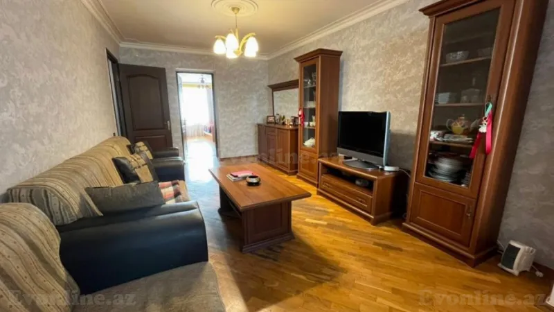 Satılır 3 otaqlı Mənzil Köhnə tikili 80 m² Gənclik m. - şəkil 3