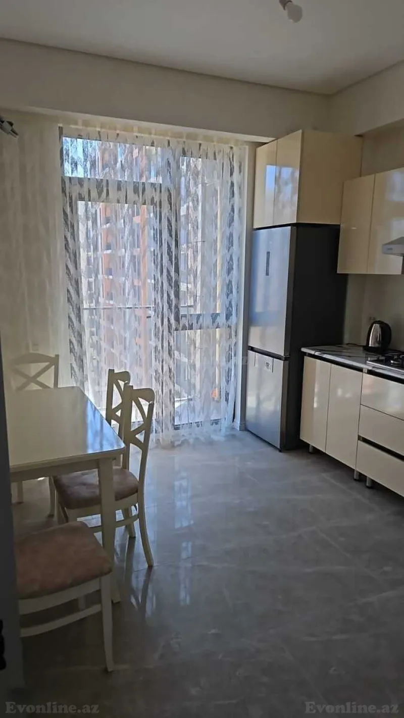 Kirayə verilir 2 otaqlı Mənzil Yeni tikili 60 m² Yeni Yasamal - şəkil 2