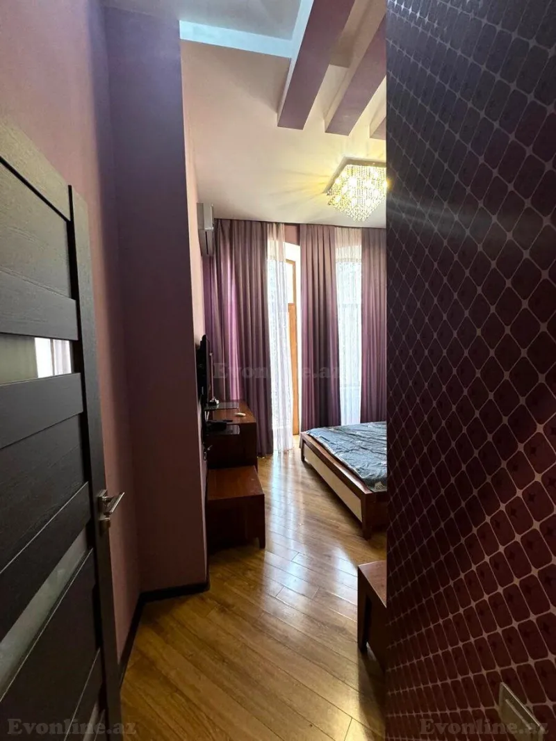 Kirayə verilir 3 otaqlı Mənzil Köhnə tikili 120 m² İçərişəhər m. - şəkil 6