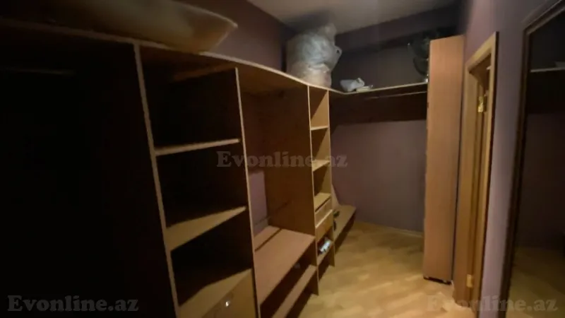 Kirayə verilir 4 otaqlı Mənzil Yeni tikili 225 m² 28 May m. - şəkil 14