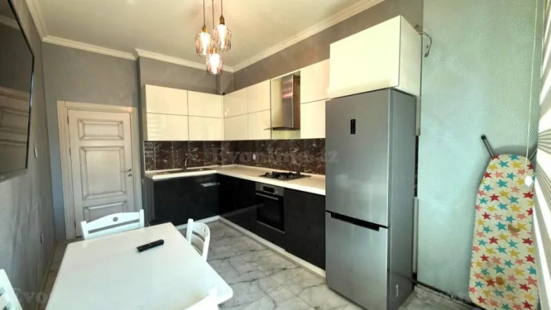 Satılır 3 otaqlı Mənzil Yeni tikili 120 m² Nəsimi r. - şəkil 6