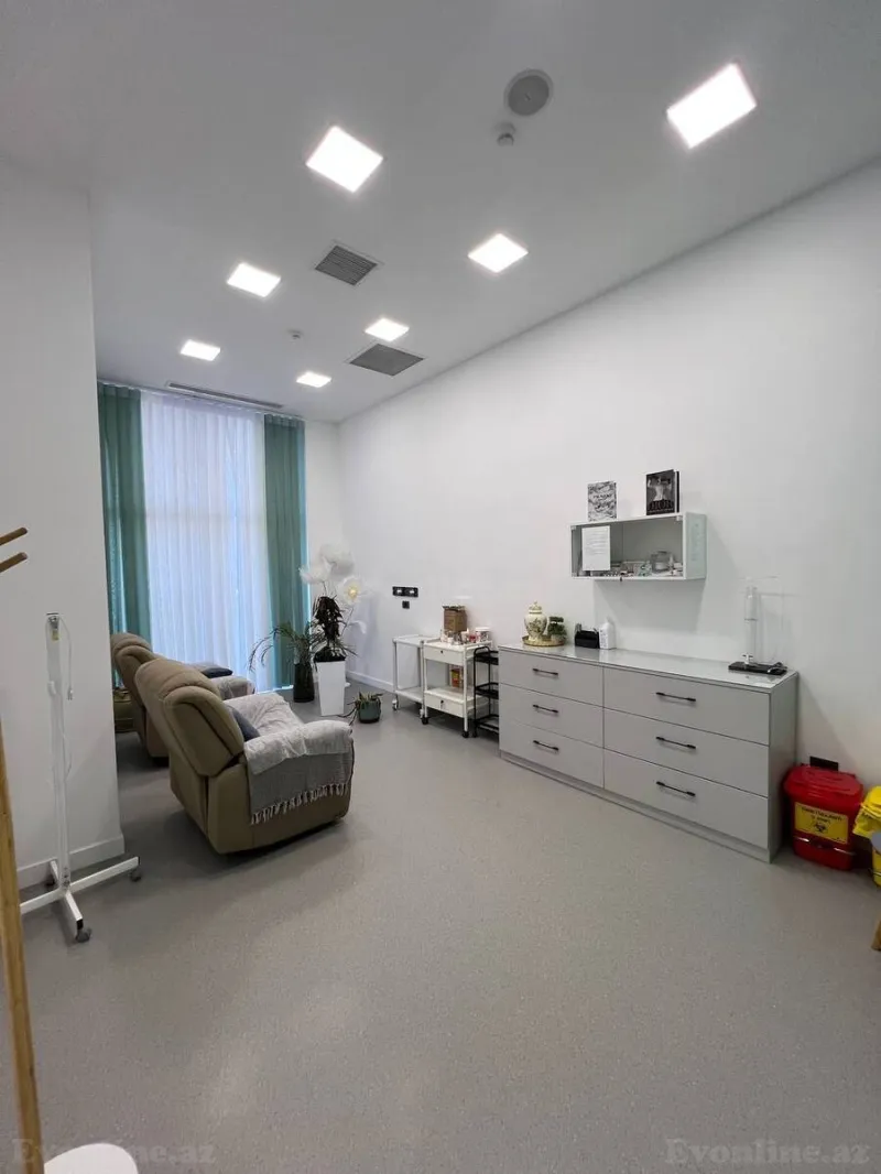 Kirayə verilir Ofis 270 m² Elmlər Akademiyası m. - şəkil 7