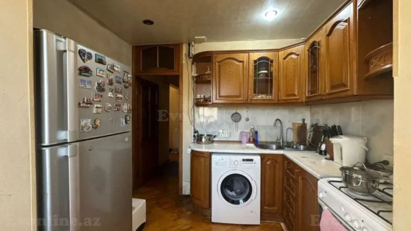 Satılır 2 otaqlı Mənzil Köhnə tikili 70 m² Yasamal - şəkil 8