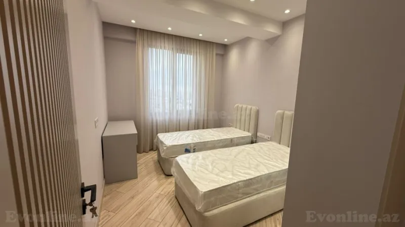 Kirayə verilir 3 otaqlı Mənzil Yeni tikili 105 m² Yasamal - şəkil 2