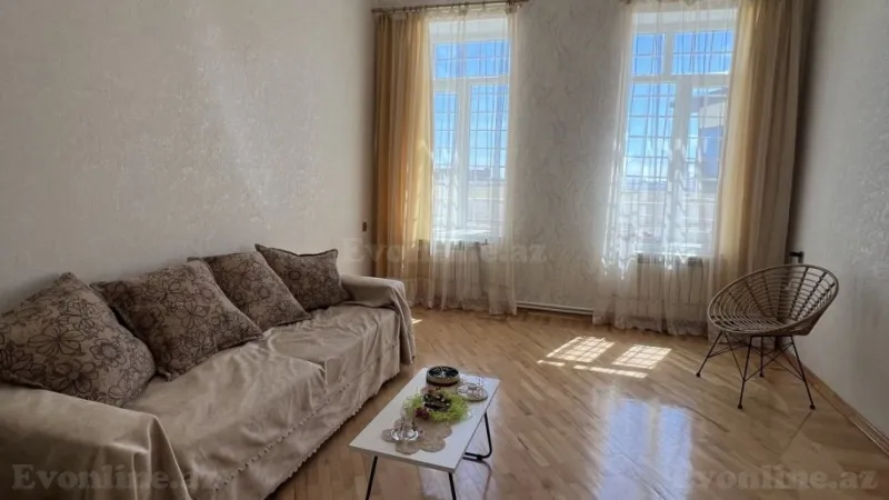 Kirayə verilir 2 otaqlı Mənzil Köhnə tikili 60 m² İçərişəhər m. - şəkil 3