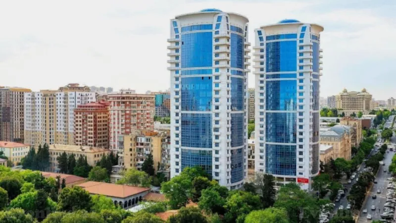 5 otaqlı Mənzil 240 m² Nizami m. Satılır