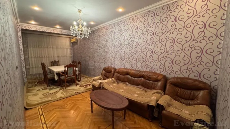 Satılır 2 otaqlı Mənzil Yeni tikili 108 m² 28 May m.