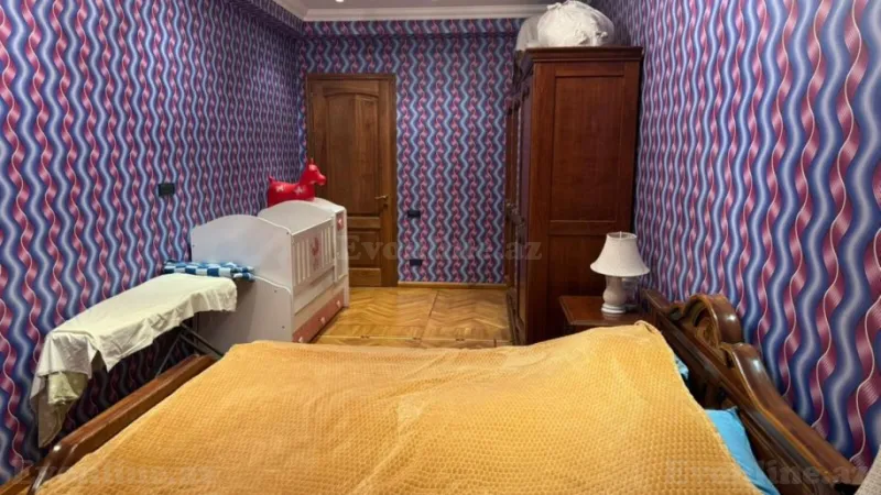 Satılır 2 otaqlı Mənzil Yeni tikili 108 m² 28 May m. - şəkil 15