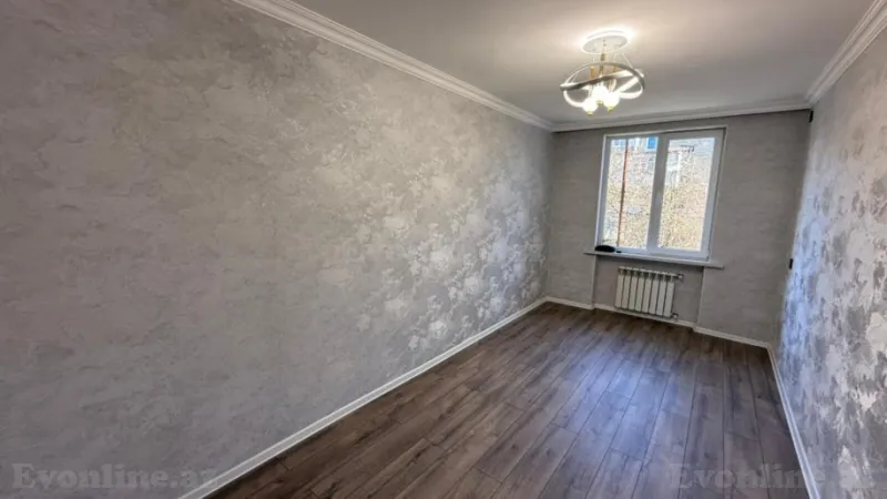 Satılır 2 otaqlı Mənzil Köhnə tikili 55 m² 8-ci kilometr - şəkil 2