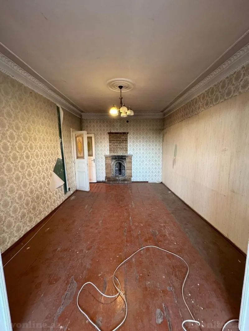 Satılır 3 otaqlı Mənzil Köhnə tikili 74 m² İnşaatçılar m. - şəkil 5