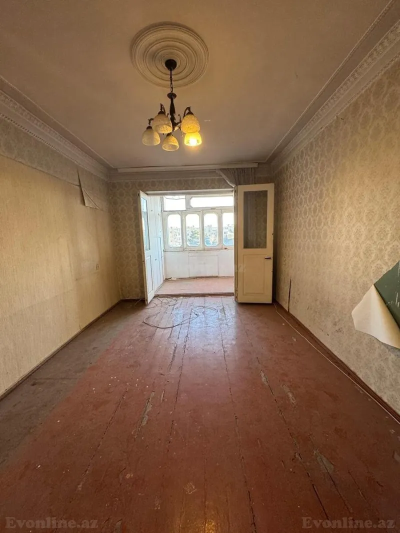 Satılır 3 otaqlı Mənzil Köhnə tikili 74 m² İnşaatçılar m. - şəkil 6