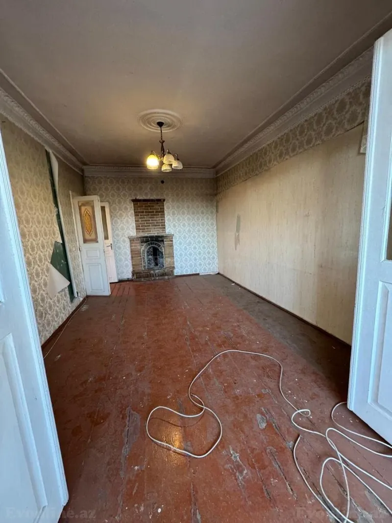 Satılır 3 otaqlı Mənzil Köhnə tikili 74 m² İnşaatçılar m. - şəkil 8