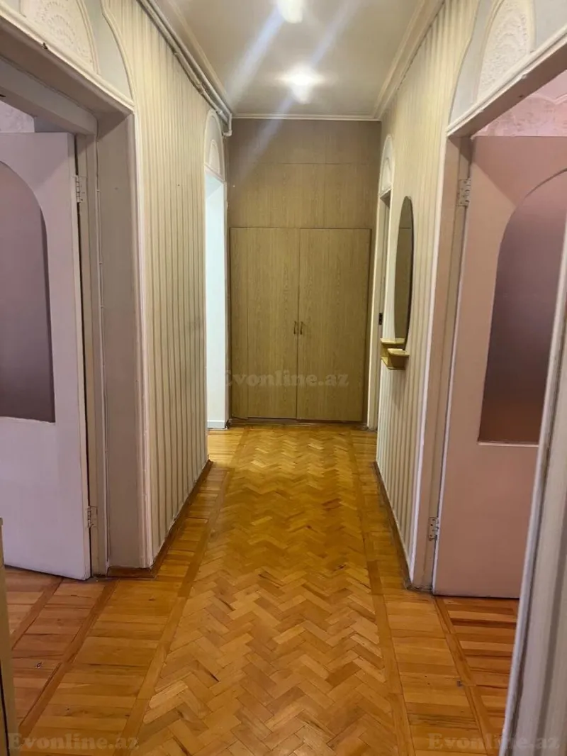 Kirayə verilir 3 otaqlı Mənzil Köhnə tikili 85 m² Xalqlar Dostluğu m. - şəkil 2