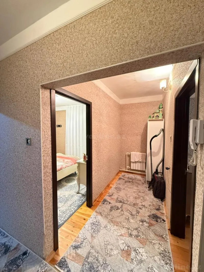 Satılır 2 otaqlı Mənzil Köhnə tikili 65 m² Əhmədli - şəkil 10