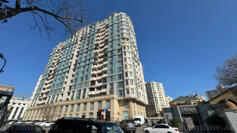 Satılır 3 otaqlı Mənzil Yeni tikili 135 m² Gənclik m.