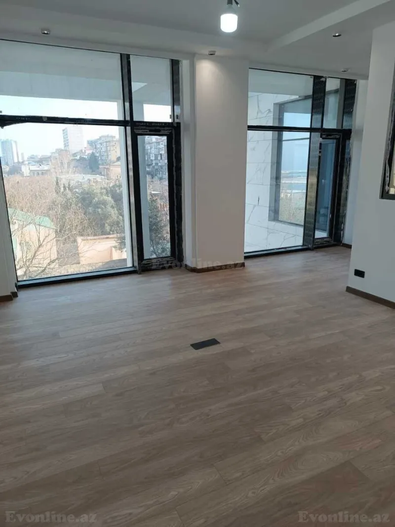 Kirayə verilir Ofis 265 m² Bayıl - şəkil 4