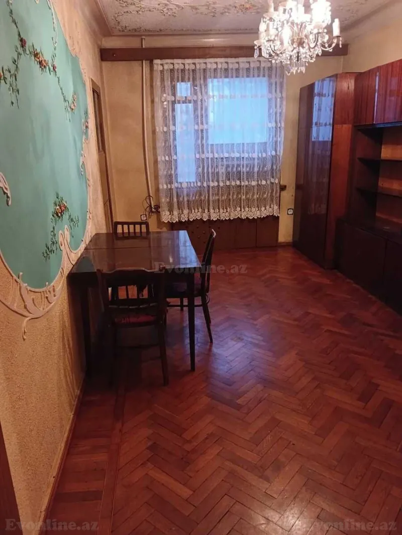 5 otaqlı Mənzil 100 m² Əhmədli Kirayə verilir