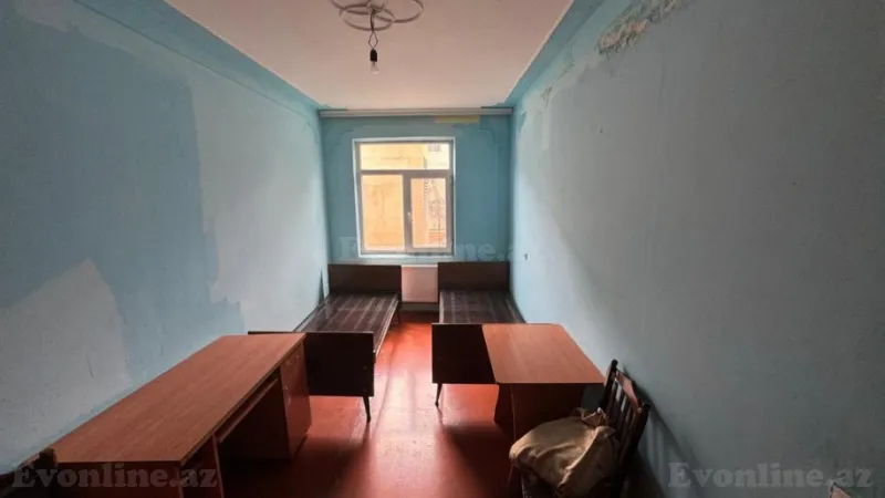 Kirayə verilir 2 otaqlı Mənzil Köhnə tikili 60 m² 4-cü mikrorayon - şəkil 2