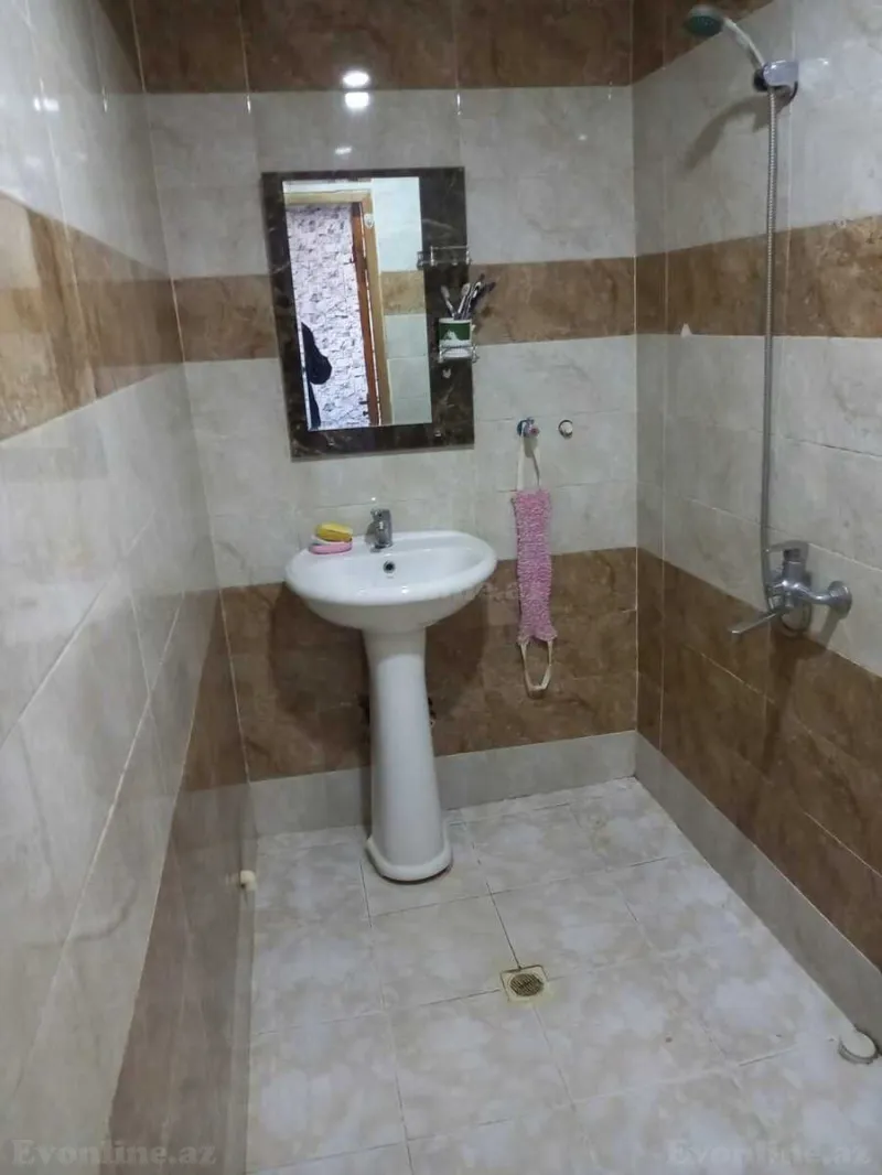 Kirayə verilir 2 otaqlı Mənzil Köhnə tikili 70 m² Nəriman Nərimanov m. - şəkil 6