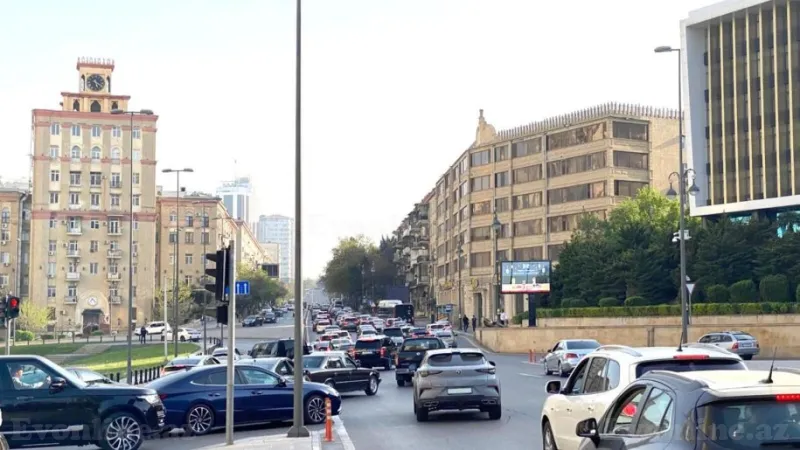 Satılır 3 otaqlı Mənzil Köhnə tikili 90 m² Nizami m.