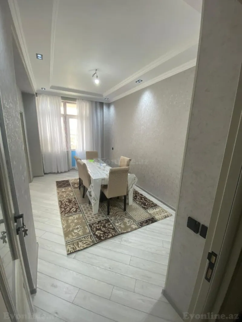 3 otaqlı Mənzil 95 m² Xırdalan Kirayə verilir